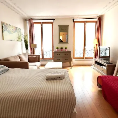 Апартаменты 02 Grand Near Montorgueil