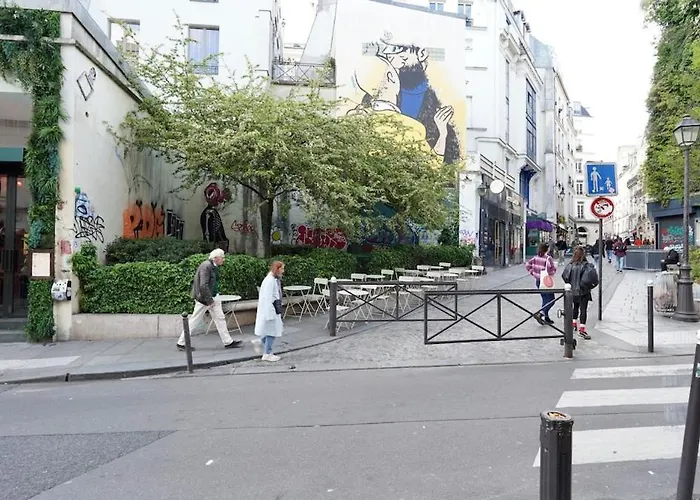 아파트 02 Grand Near Montorgueil *